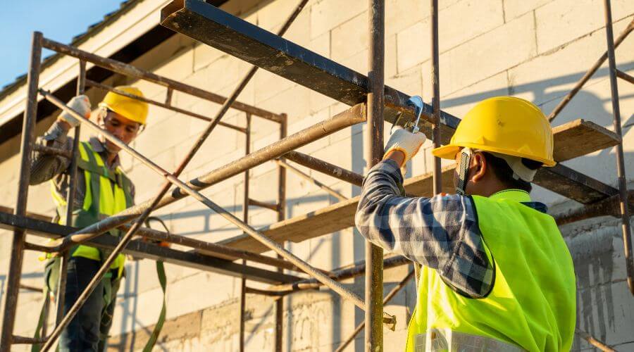 Expert top industrial roofings services in Saybrook, IL